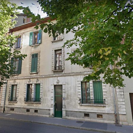 Studio Sous Les Toits Annecy Centre-Ville Exterior foto