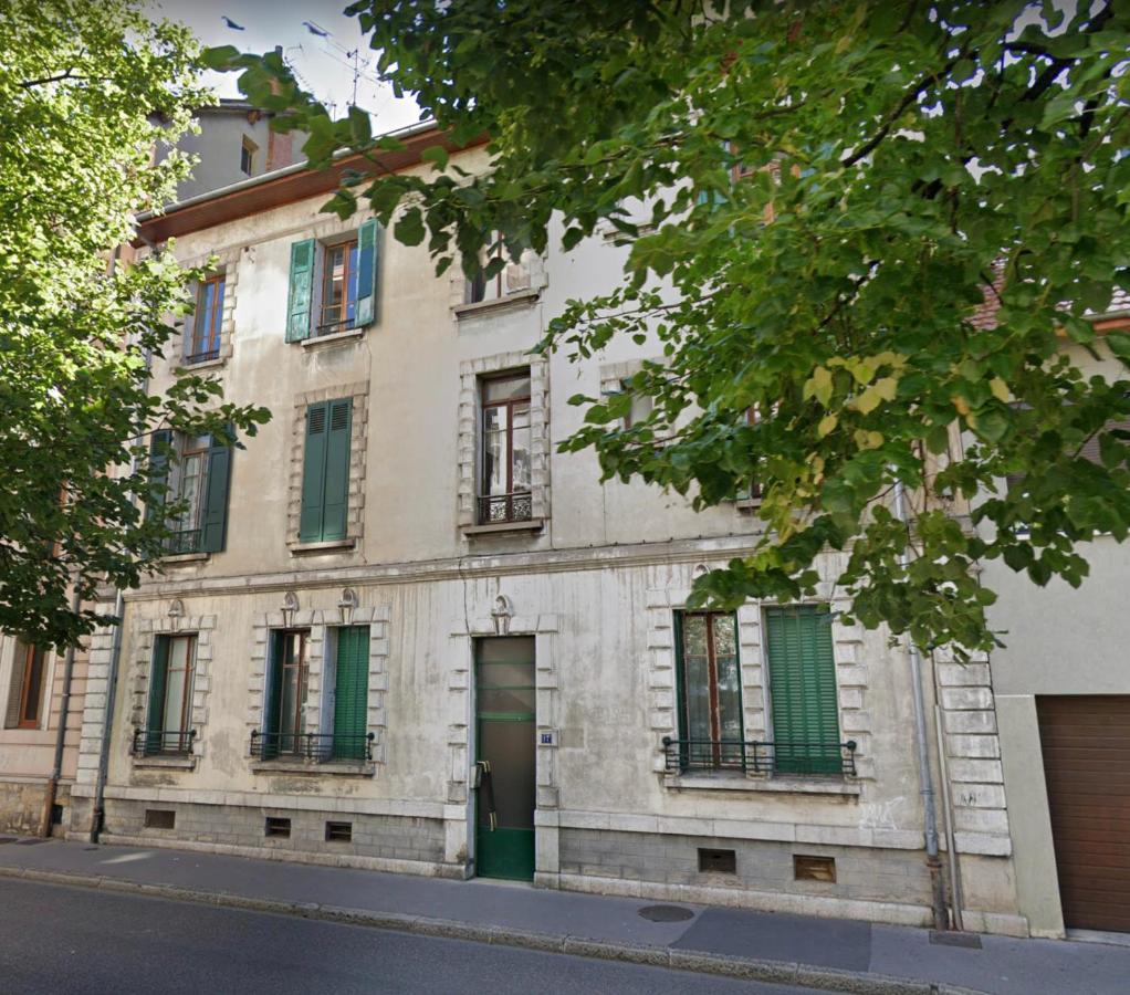 Studio Sous Les Toits Annecy Centre-Ville Exterior foto